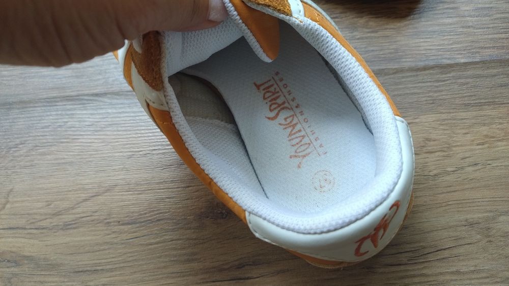 Маратонки дамски от Англия маркови