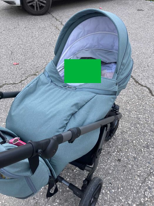 Бебешка количка Tutis