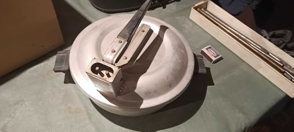 Чудо-печь, кастрюля алюминиевая