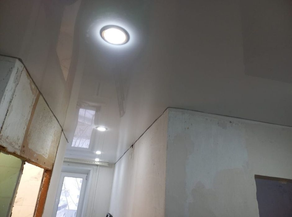 Натяжные потолки