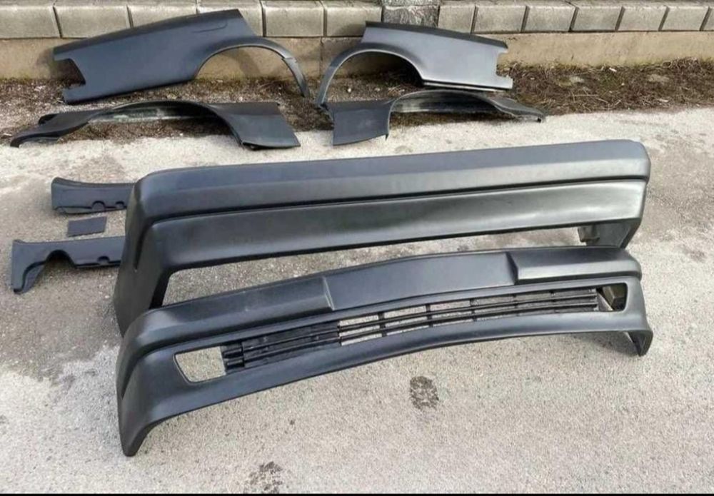 Бампер на мерседес w124 е500 (волчек)