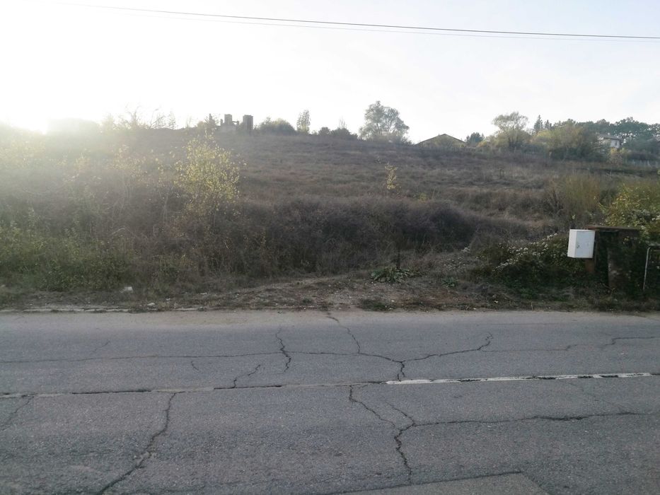 Продава се Парцел в с. Ковачевци, Област Перник - 5560 кв.м за 53 €/кв.м - Снимка #1