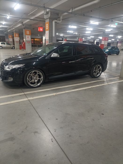 Vând Renault Megane 3 GT 2.0 dci 160