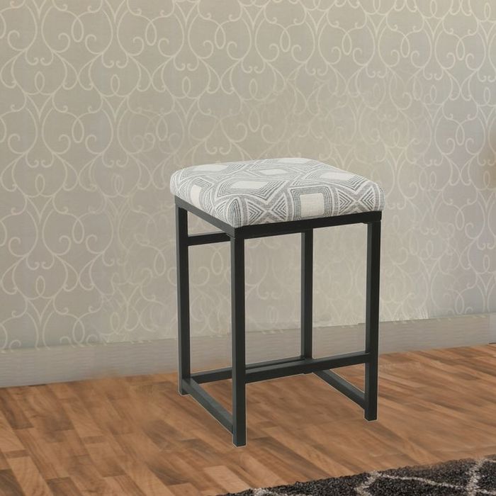 Taburetki myahkiy loft