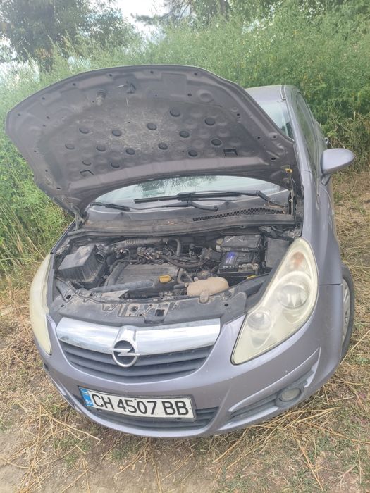 На ЧАСТИ Opel corsa D 1.2 80hp с газ