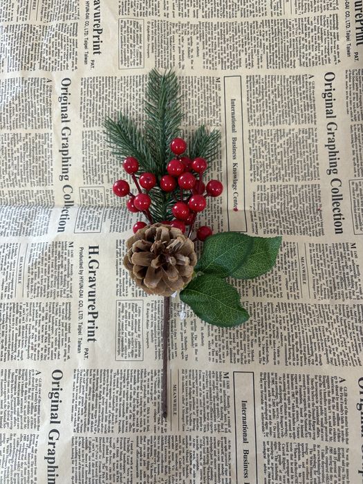 Еловые Ветки для декора