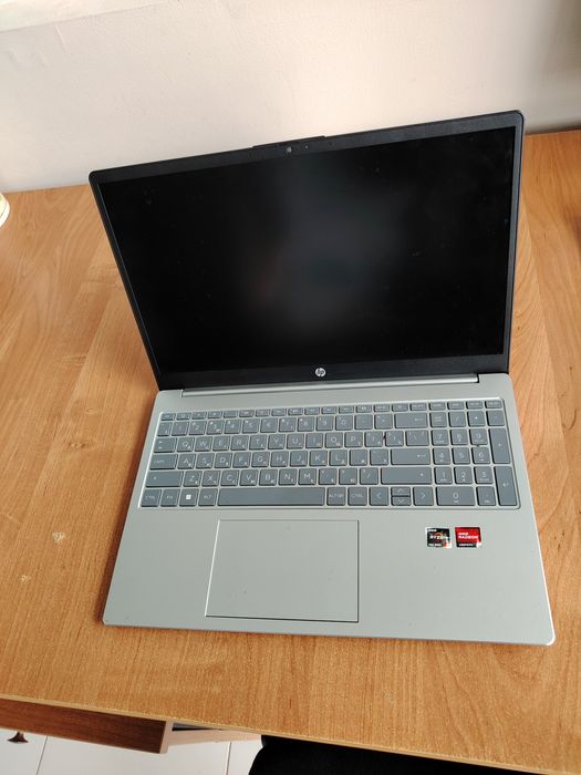 Nootebook HP 8/512 AMD