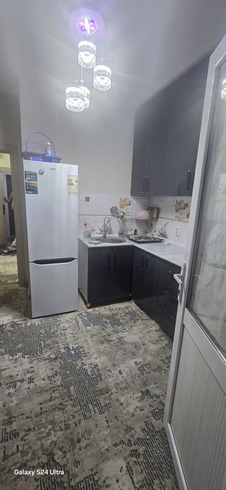 Сергили чоштепа 1хона 7этаж 300д