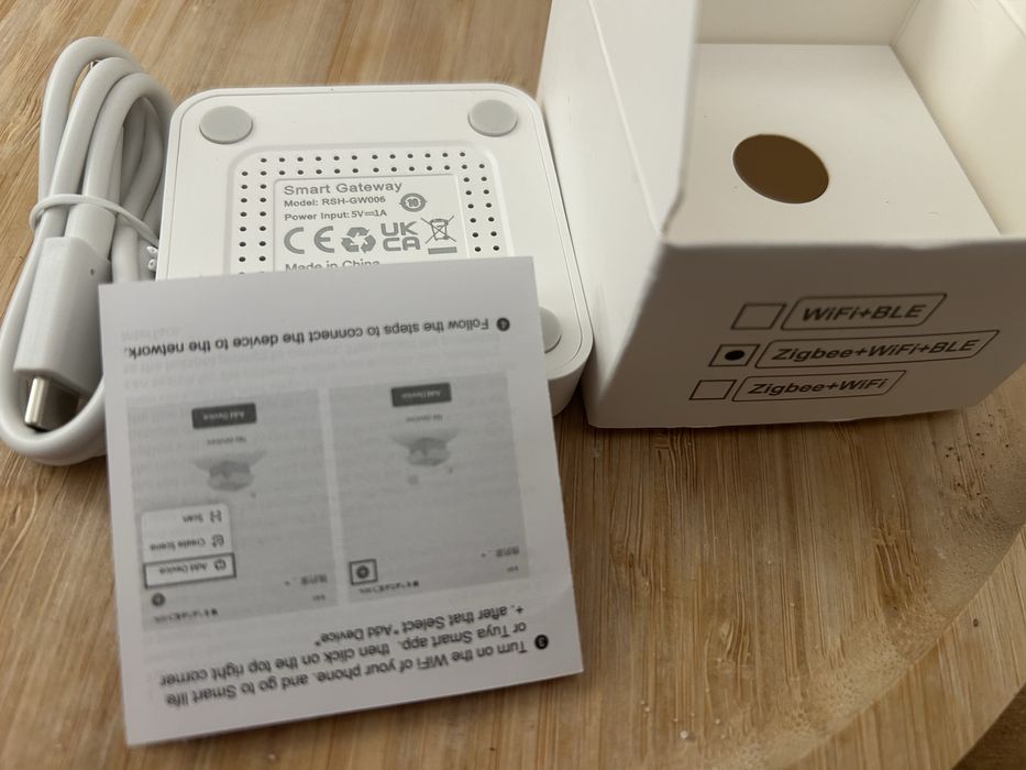 Зигби шлюз оригинал tuya