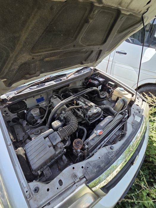 Suzuki vitara  2.0  четири цилиндъра 4x4