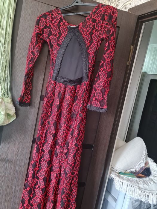 Платье женское, вечернее