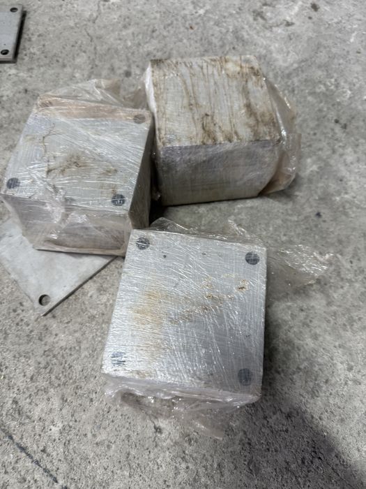 Vand  100  flanse inox 100x100x4