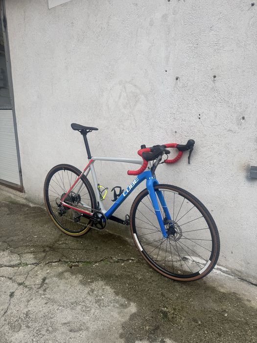 Cube cross race c62
