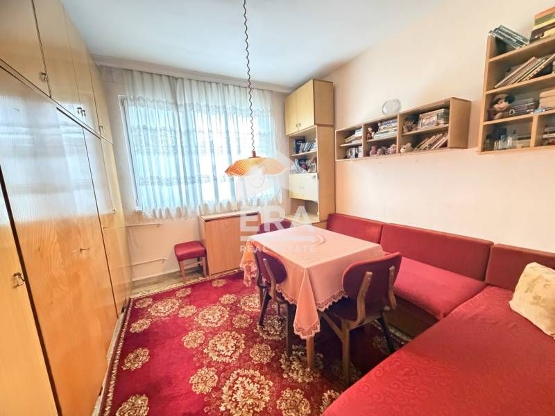 Продава се Двустаен апартамент в Варна, Младост 2 - 59 кв.м за 994 €/кв.м - Снимка #3