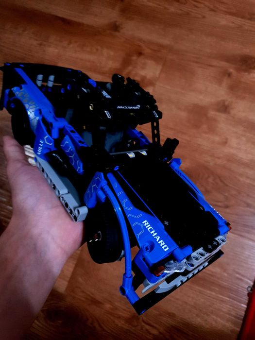 Срочно продаю Maclaren Senna Gtr переделанный в пикап,детали не все