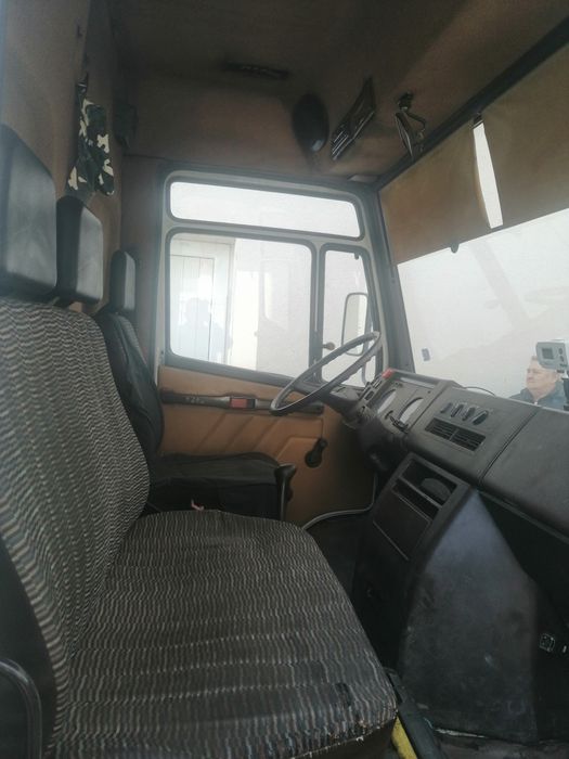 Продавам Микробус Мерцедес  711