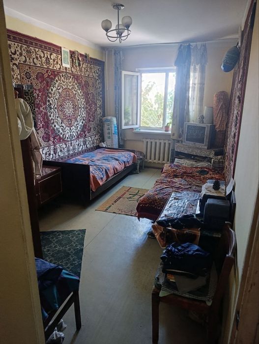 Продаётся квартира сергели 4 станция метро 2 ком.