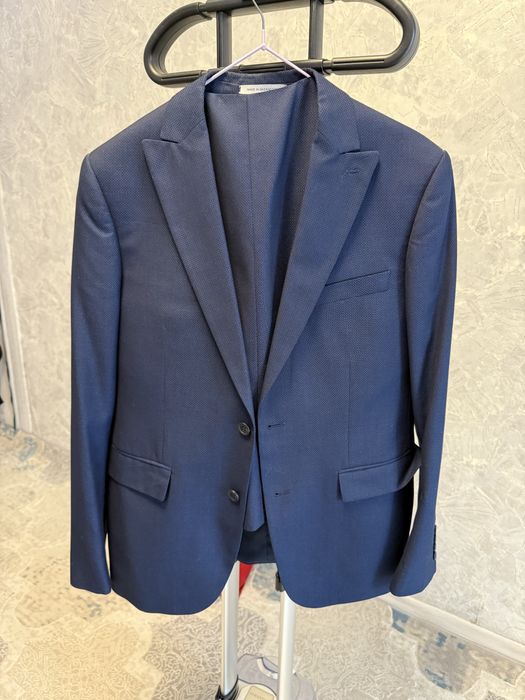 Мужской костюм тройка