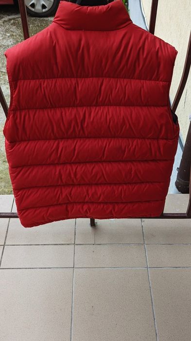 Preț fix,Vesta cu PUF SALEWA L nu Nike Adidas