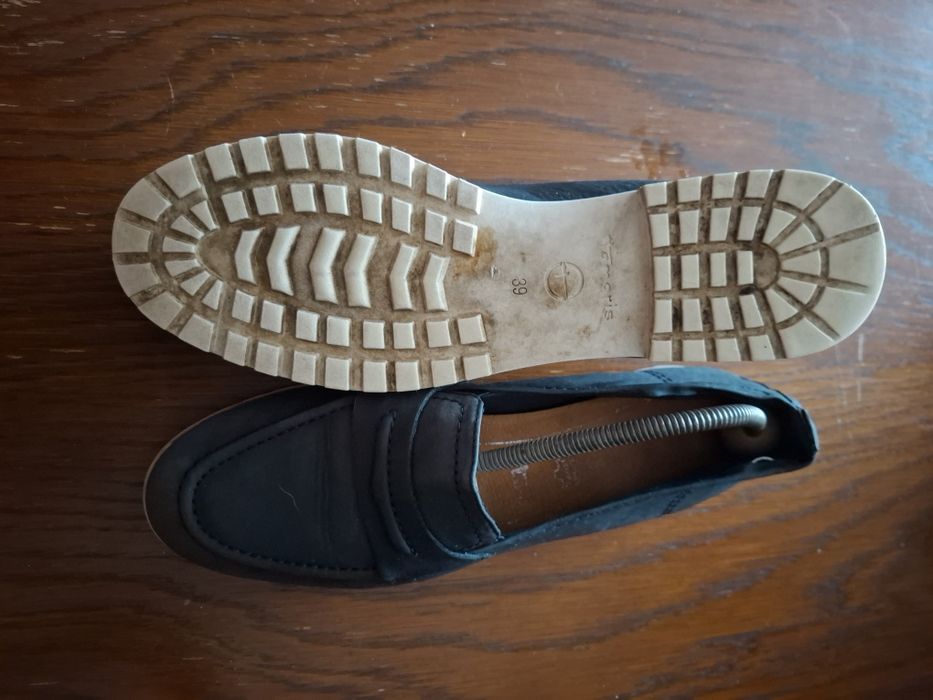 Pantofii de dama, mar.39.