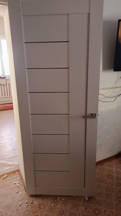 3 Есик бар  түскен біреуі 70 см екеуі 90 см