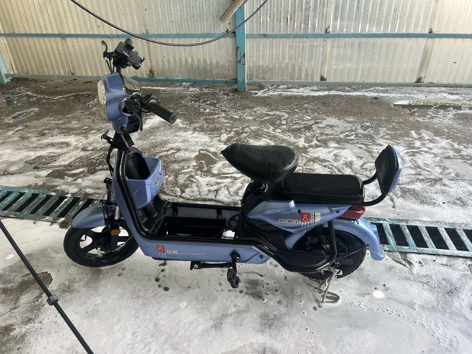 Электро скутер ск8