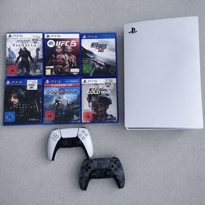 PlayStation 5 Disc Edition + 2 контролера + 6 игри + кутия