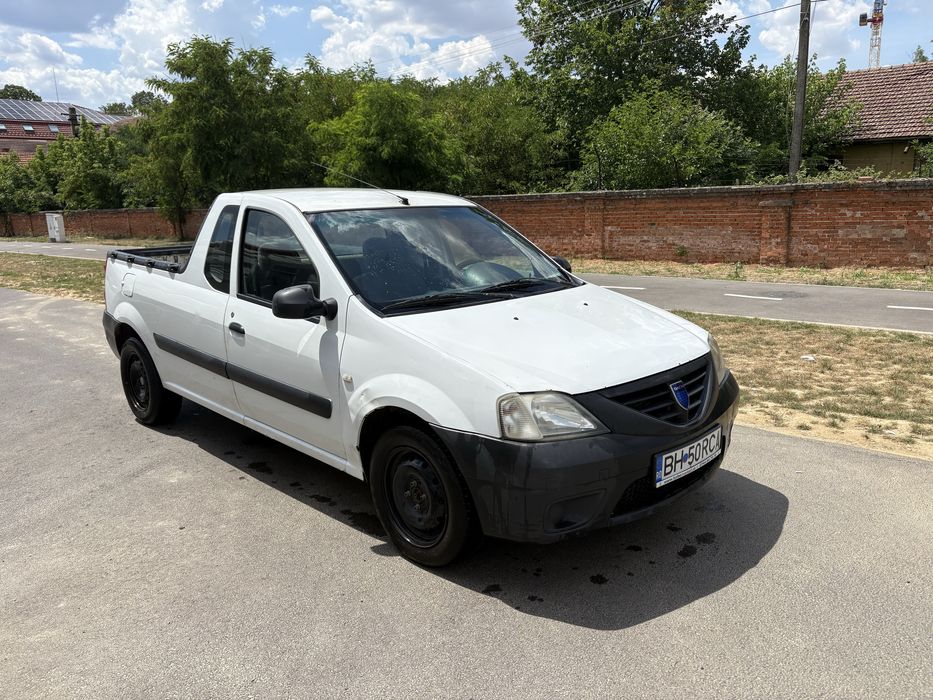 Vand logan pick up