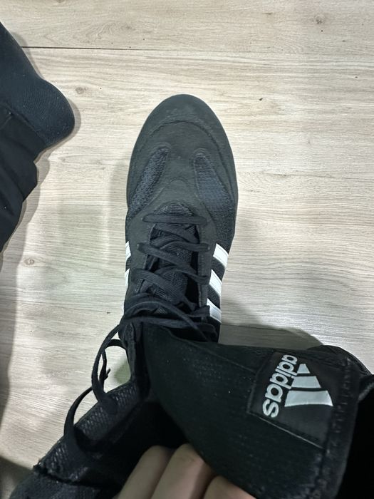 боксови обувки -adidas Box Hog 2 но
