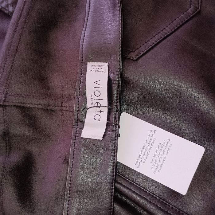 Пола на Mango от серията Violeta