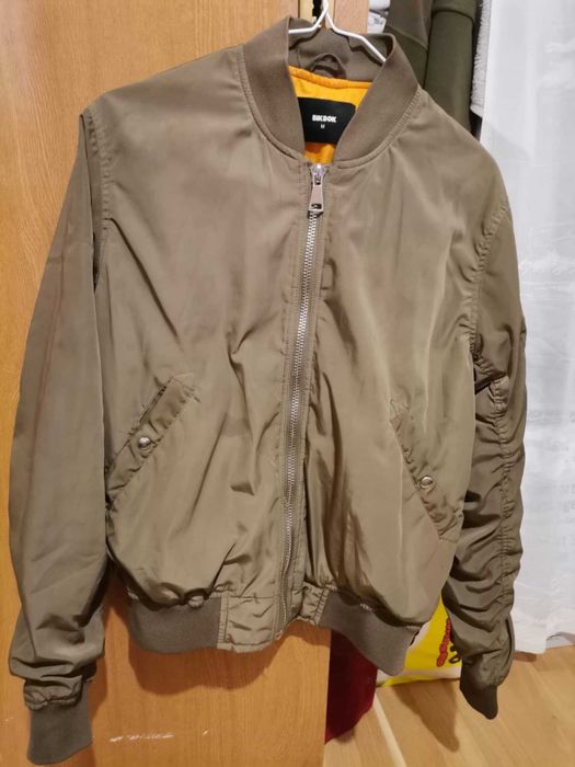 Бомбър яке дамско ежедневно с цип