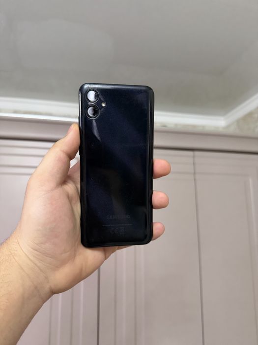 Продам Galaxy A04e/128G Срочно торг