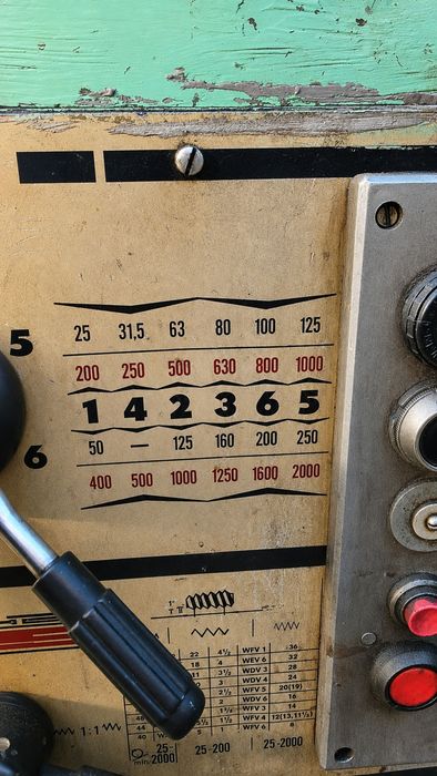 Токарни станок руминя sn400
