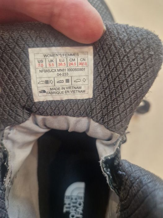 Ghete The North Face mar 38,5 EU  in conditii f bune