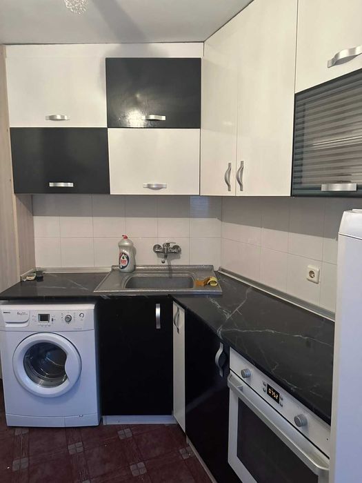 Продава се Тристаен апартамент в Асеновград - 85 кв.м за 900 €/кв.м - Снимка #10