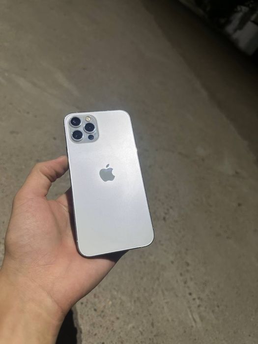 iPhone 12 Pro.