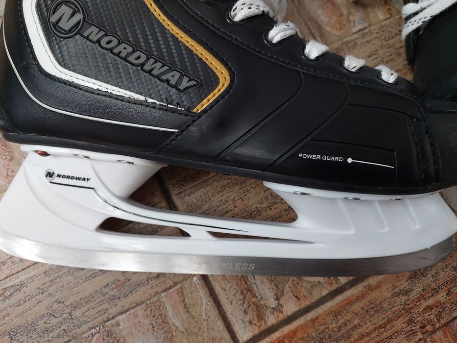 Продам Коньки Nordway