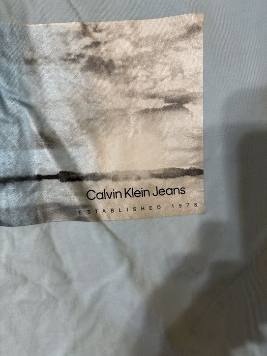 Calvin Klein суитчър