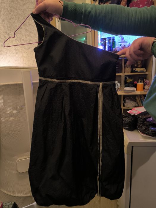 Рокля с една презрамка