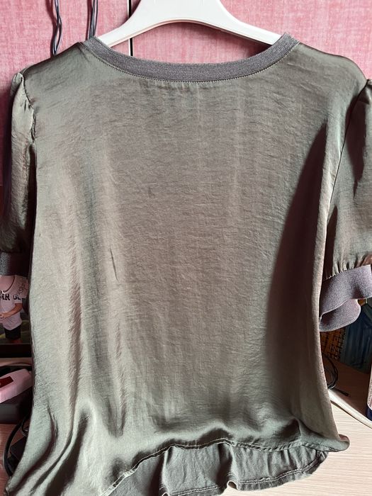 Дамски ризи с дълъг и с къс ръкав