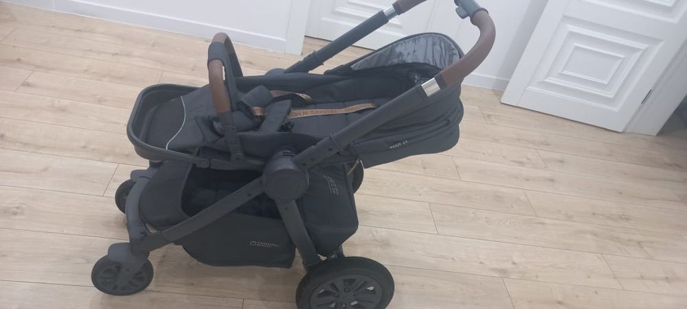 Продам детскую коляску.