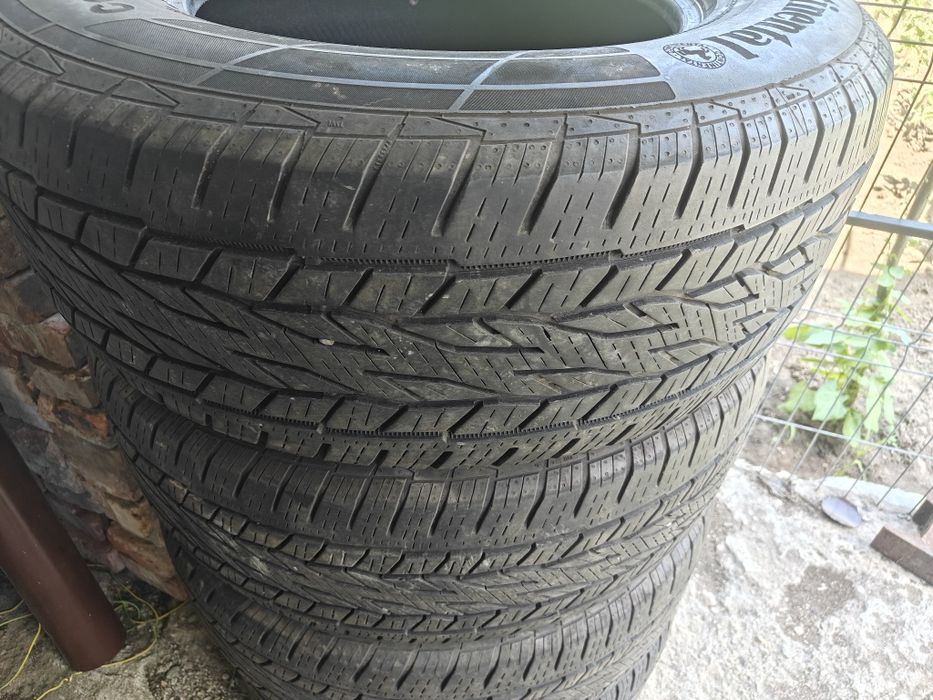 Vând set 4 anvelope Continental ContiCrossContact LX2 – 275/65 R17