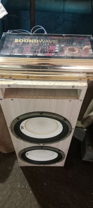 Продам усилитель с сабуфером