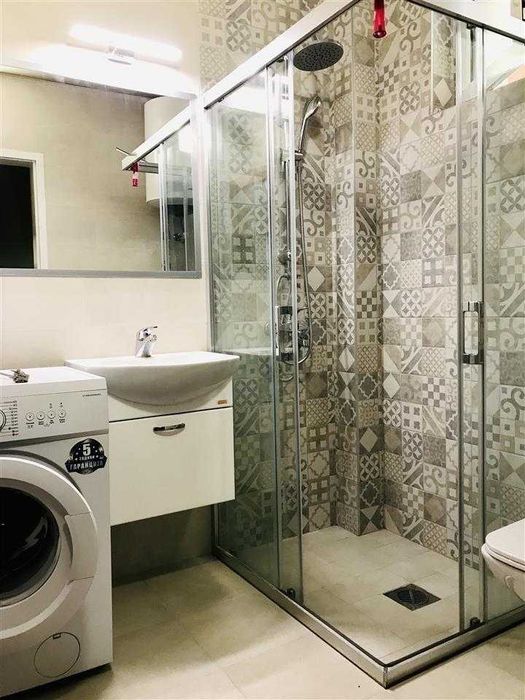 Дава се под наем Двустаен апартамент в София, Център - 62 кв.м за 612 € - Снимка #4