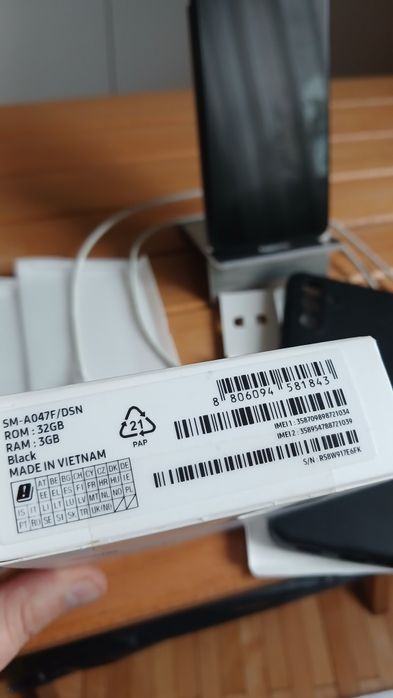 Samsung Galaxy A04s cu accesorii