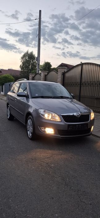 SKODA Fabia 2014 — imagine 3