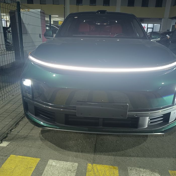 Li 9 Ultra full yengi