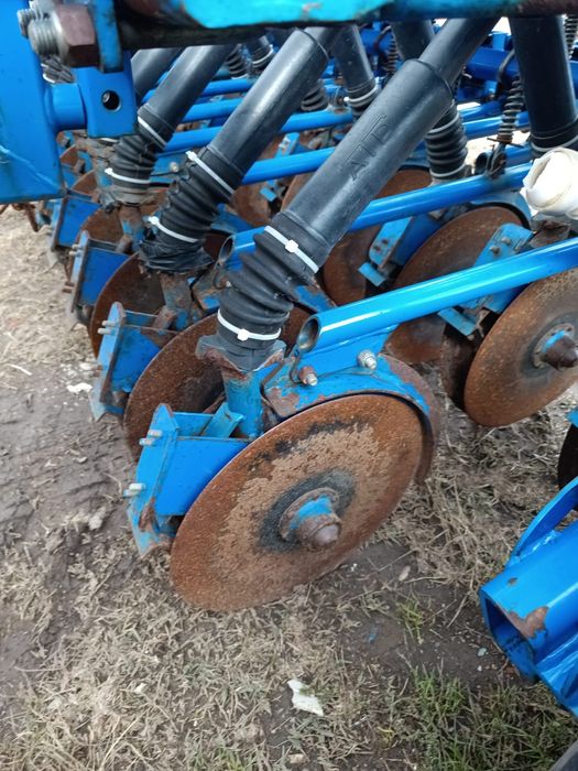 Semănătoare paioase sup 32 cu fertilizare