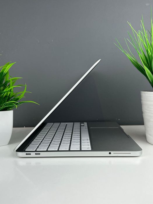Ноутбук Apple MacBook Neo, 8/256 ГБ