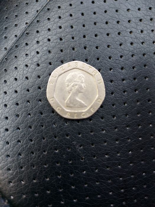 Коллекционная монета